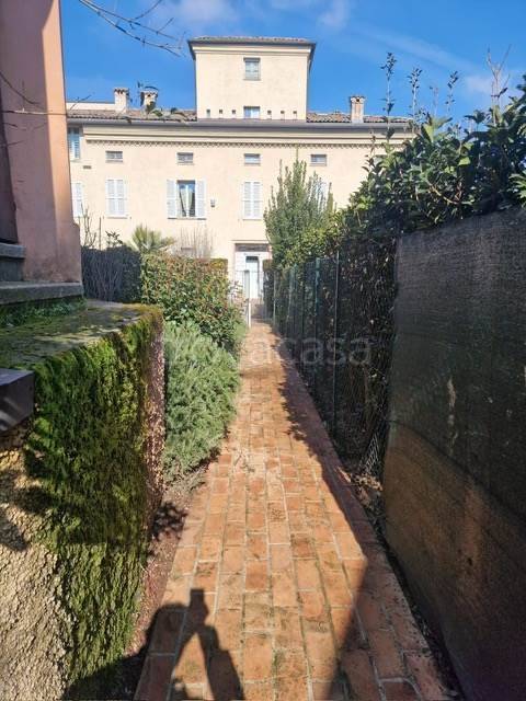 appartamento in vendita a Parma in zona Cittadella