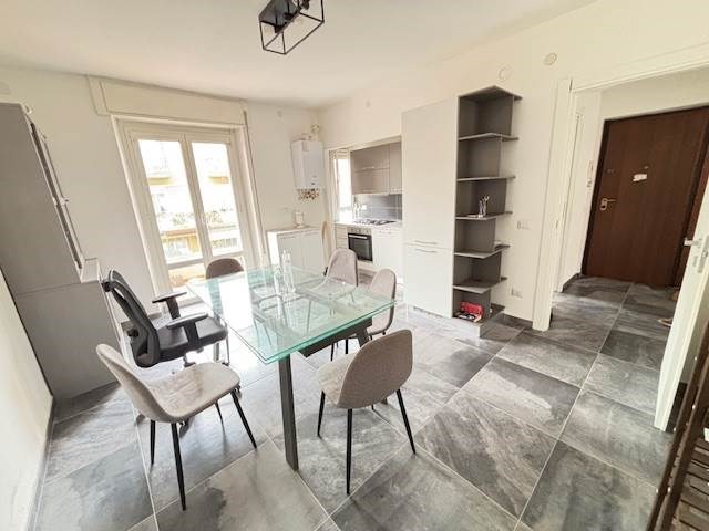 appartamento in vendita a Parma in zona Centro Storico