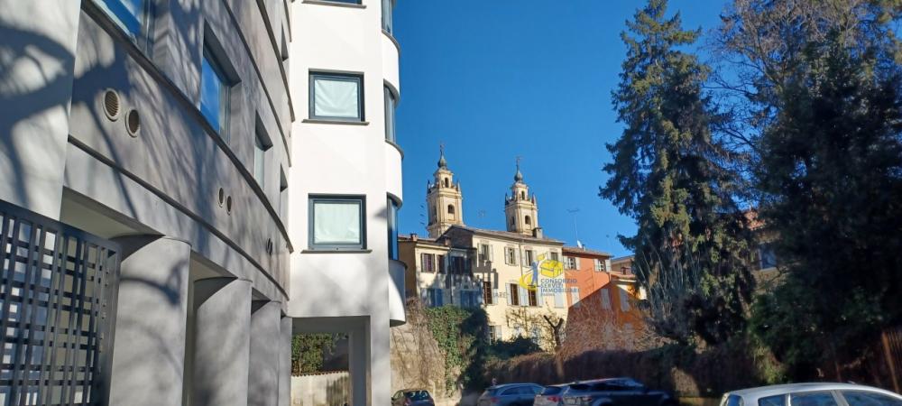 appartamento in vendita a Parma in zona Oltretorrente