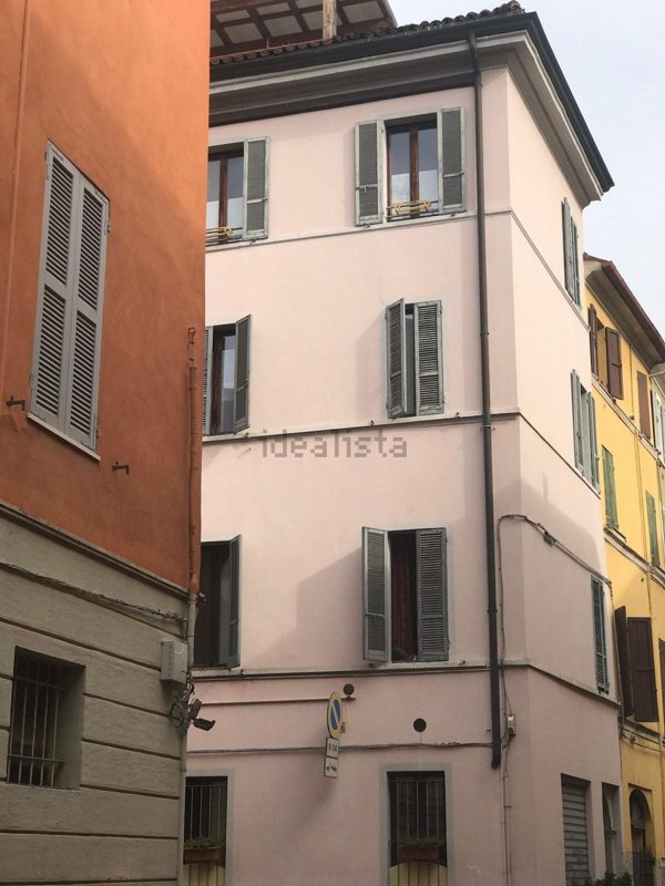 appartamento in vendita a Parma in zona Centro Storico