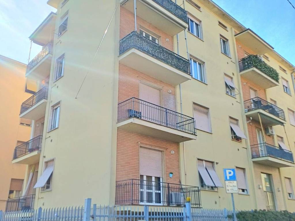 appartamento in vendita a Parma in zona San Martino / Paradigna