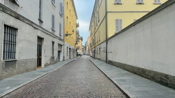 ufficio in vendita a Parma in zona Centro Storico