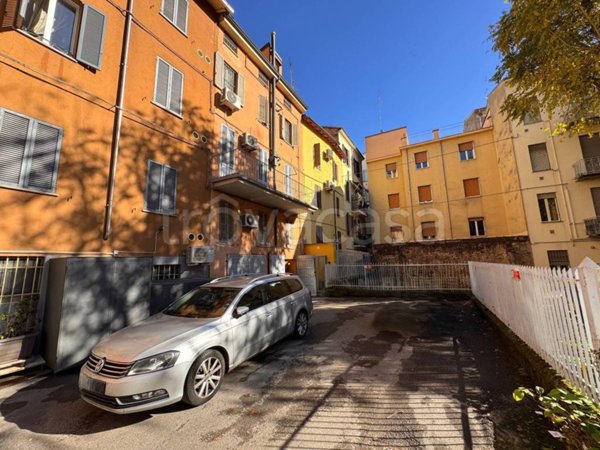 appartamento in vendita a Parma in zona Centro Storico