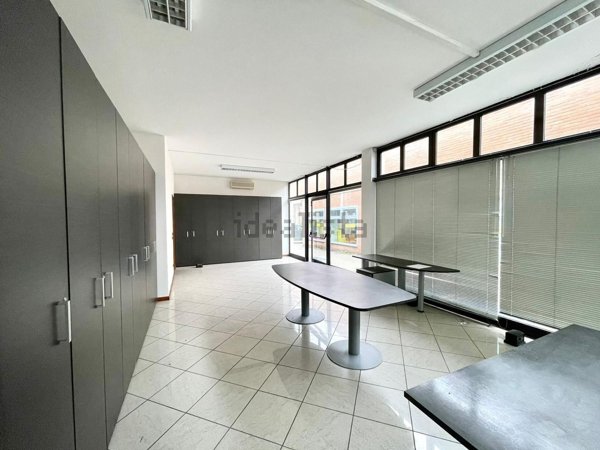 ufficio in vendita a Parma in zona Centro Storico