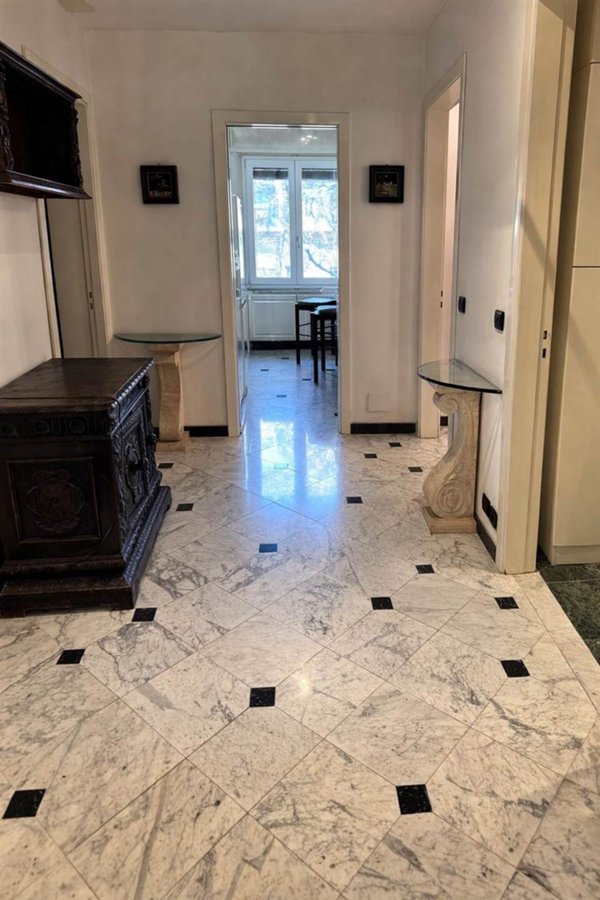 appartamento in vendita a Parma in zona Cittadella