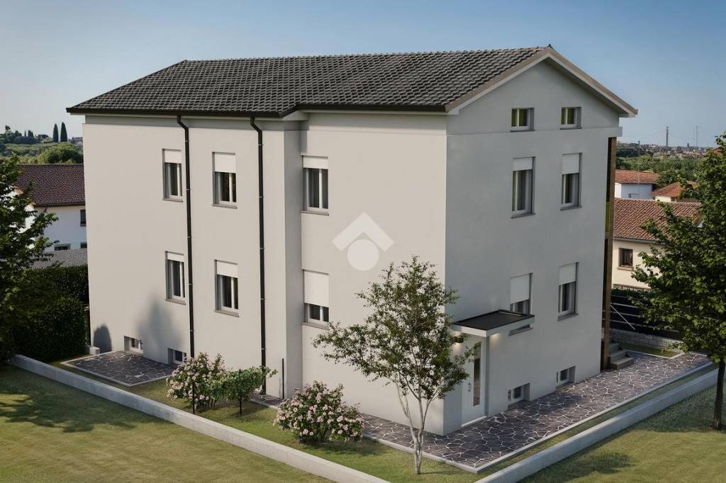 appartamento in vendita a Parma in zona Centro Storico