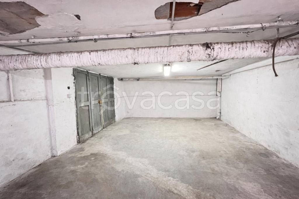 locale di sgombero in vendita a Parma in zona San Lazzaro