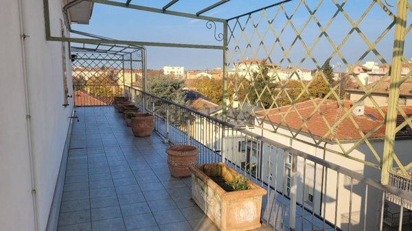 appartamento in vendita a Parma in zona Centro Storico