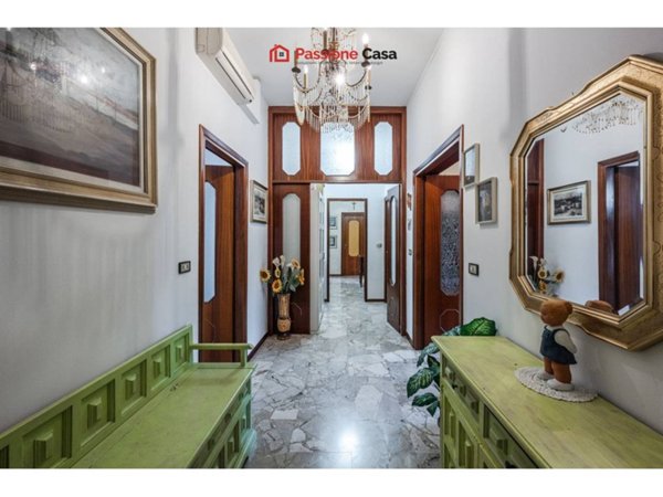 appartamento in vendita a Parma in zona San Lazzaro