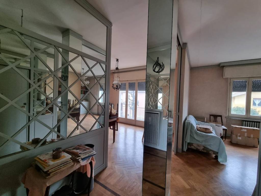 appartamento in vendita a Parma in zona San Lazzaro