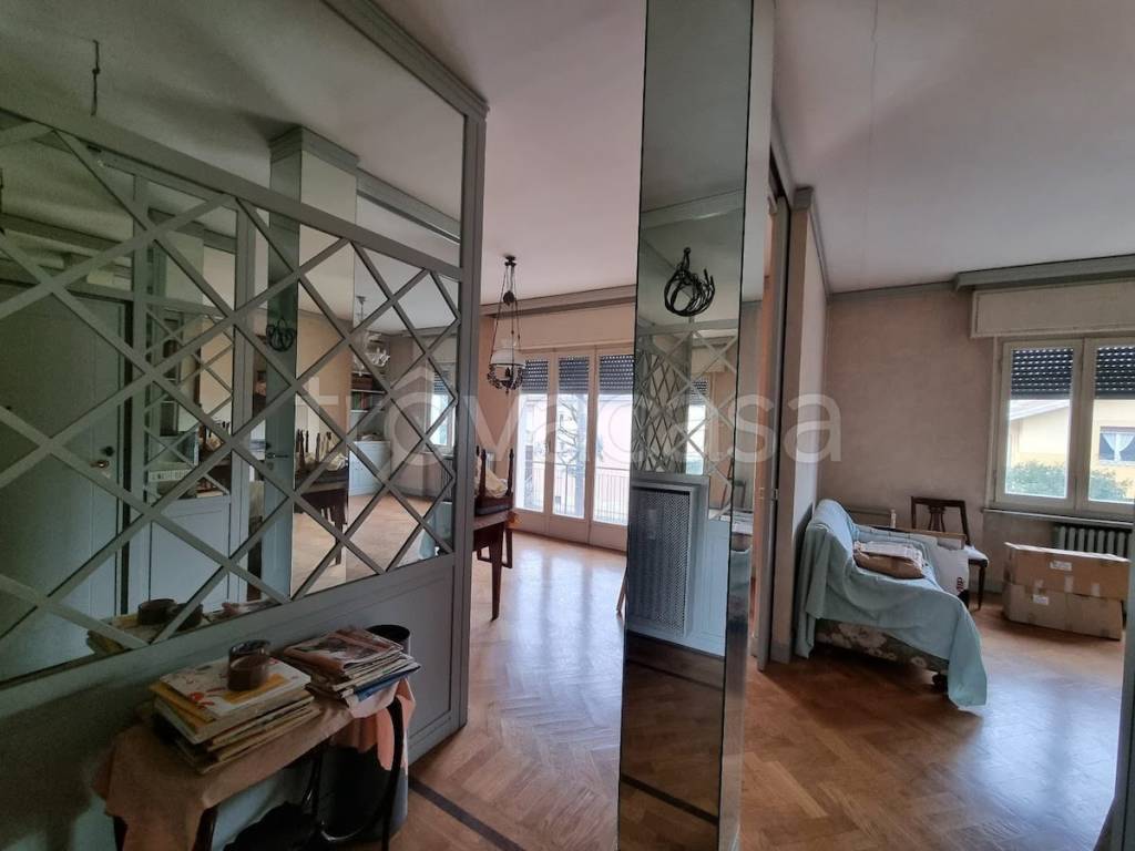 appartamento in vendita a Parma in zona San Lazzaro