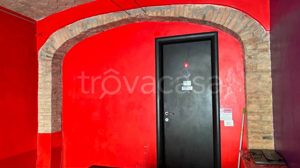 negozio in vendita a Parma in zona Centro Storico