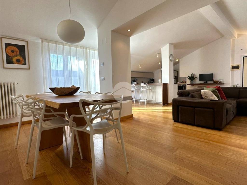 appartamento in vendita a Parma in zona San Lazzaro