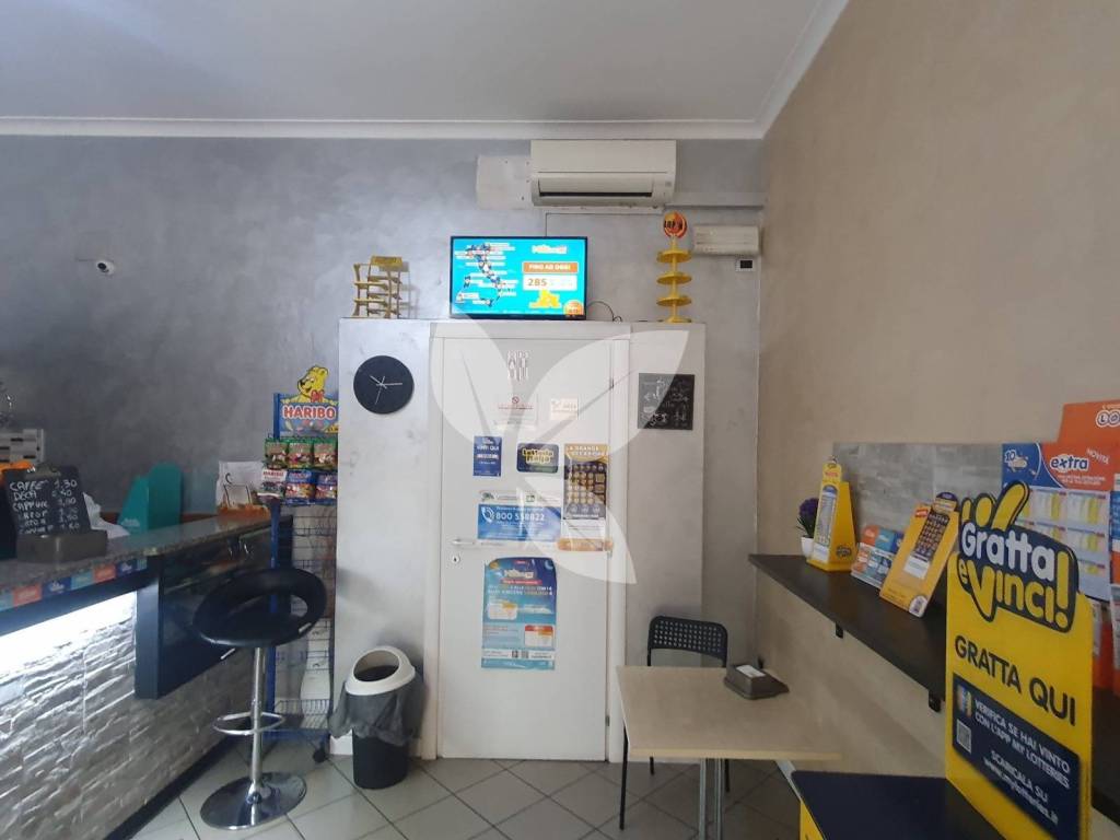 negozio in vendita a Parma in zona San Leonardo