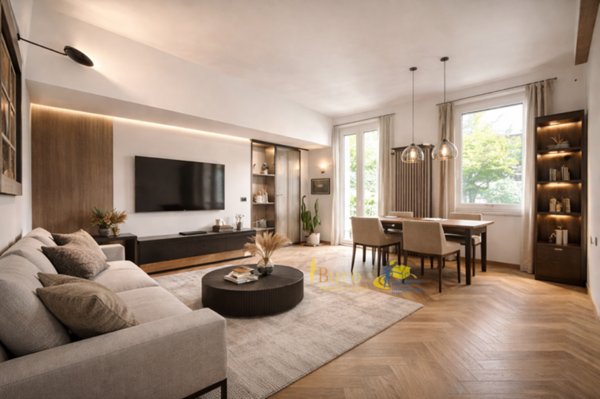 appartamento in vendita a Parma in zona Centro Storico