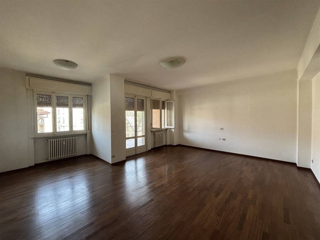 appartamento in vendita a Parma in zona Cittadella