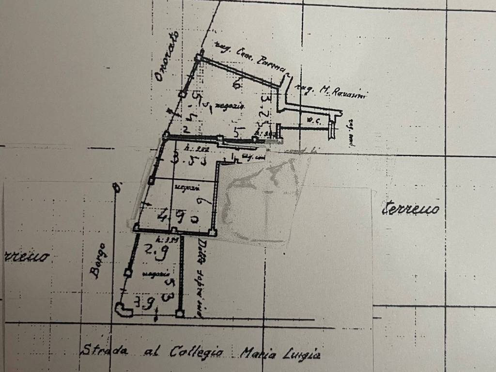 negozio in vendita a Parma