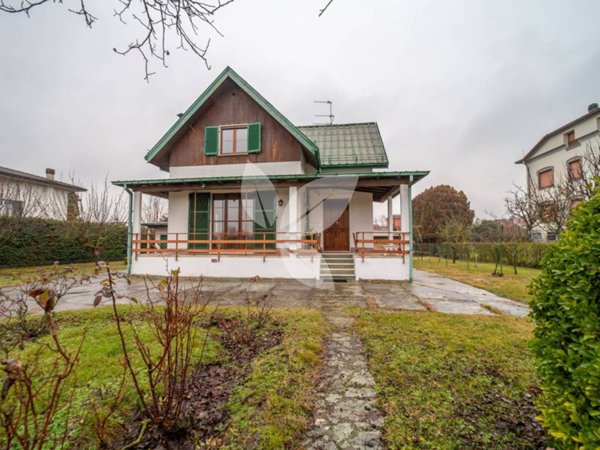 casa indipendente in vendita a Parma in zona Gaione