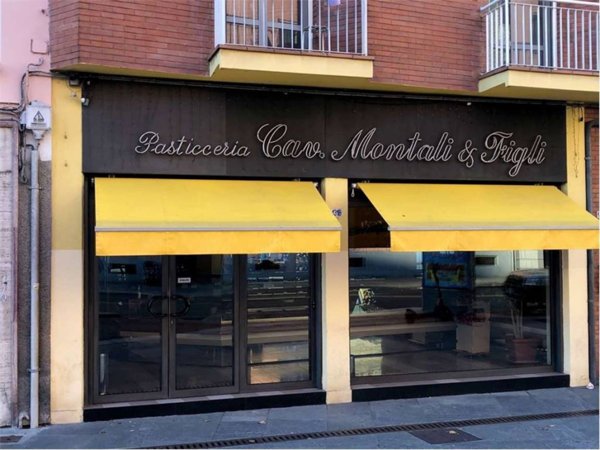 negozio in vendita a Parma