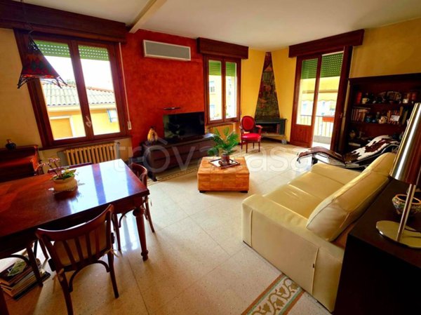 appartamento in vendita a Parma in zona Centro Storico