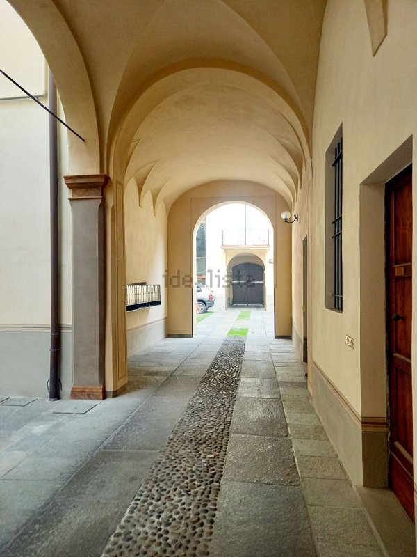 appartamento in vendita a Parma in zona Centro Storico