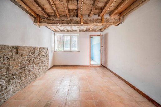 appartamento in vendita a Parma in zona Centro Storico