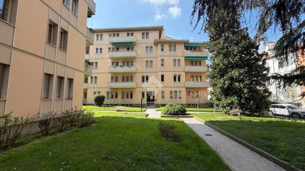 appartamento in vendita a Parma in zona Oltretorrente