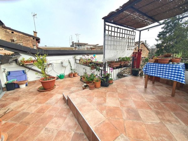 appartamento in vendita a Parma in zona Oltretorrente