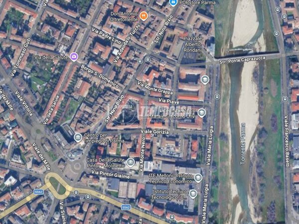 casa indipendente in vendita a Parma in zona Centro Storico