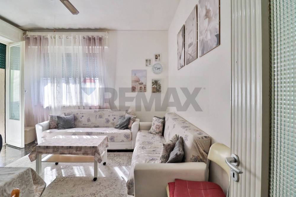 appartamento in vendita a Parma in zona Centro Storico