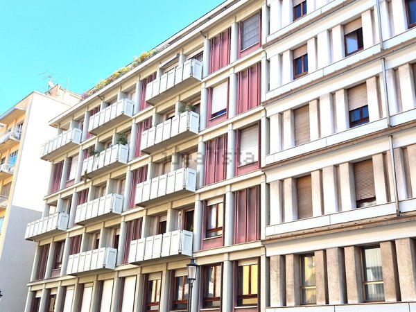 appartamento in vendita a Parma in zona Centro Storico