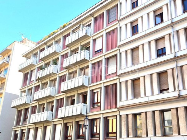 appartamento in vendita a Parma in zona Centro Storico