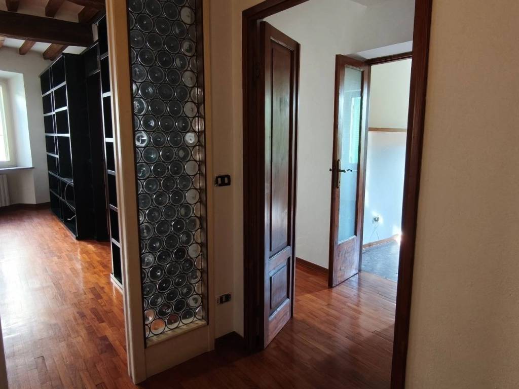 appartamento in vendita a Parma in zona Centro Storico