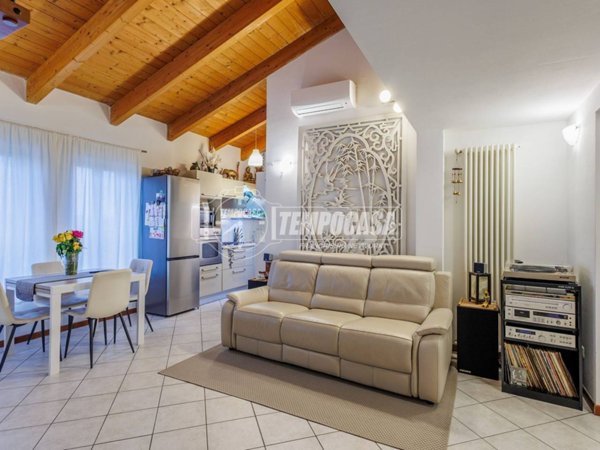 appartamento in vendita a Parma in zona Corcagnano