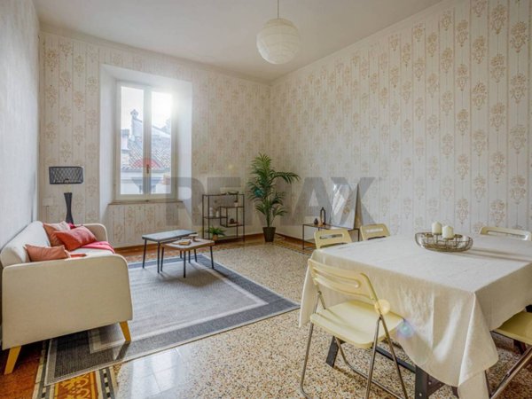 appartamento in vendita a Parma in zona Centro Storico