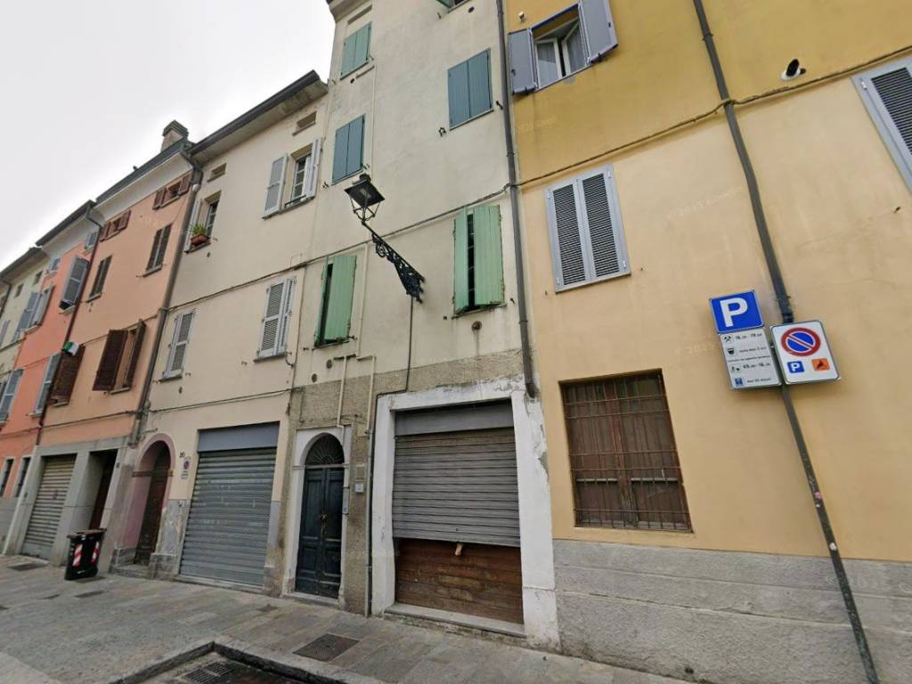 negozio in vendita a Parma in zona Oltretorrente
