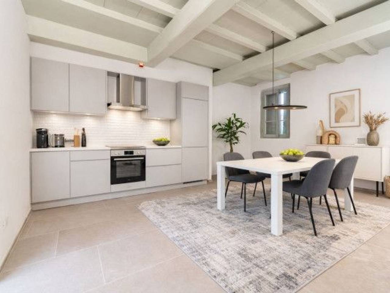 appartamento in vendita a Parma in zona Centro Storico