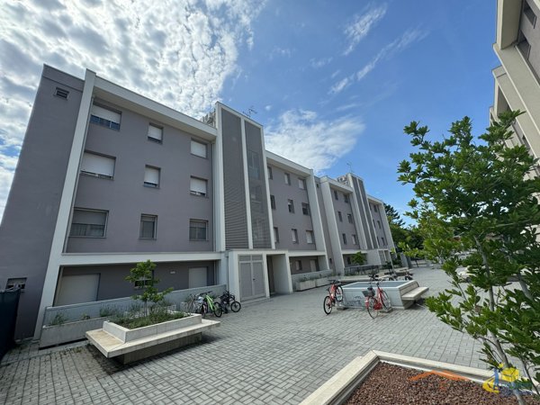 appartamento in vendita a Parma in zona Centro Storico