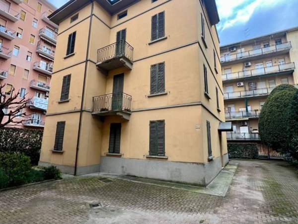 appartamento in vendita a Parma in zona San Lazzaro