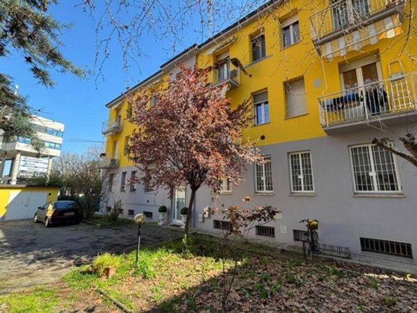 appartamento in vendita a Parma in zona Centro Storico