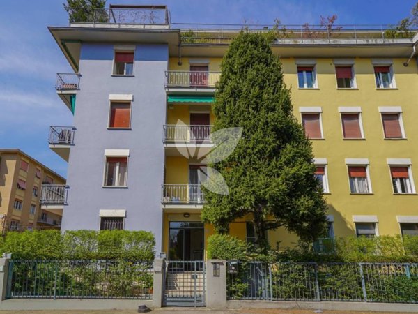 appartamento in vendita a Parma in zona Cittadella