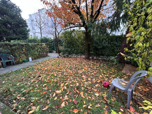 appartamento in vendita a Parma in zona Montanara