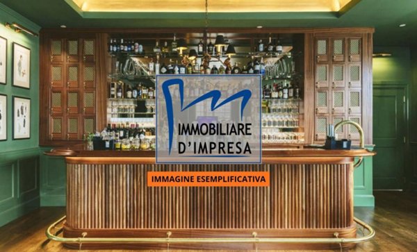 negozio in vendita a Parma in zona Centro Storico