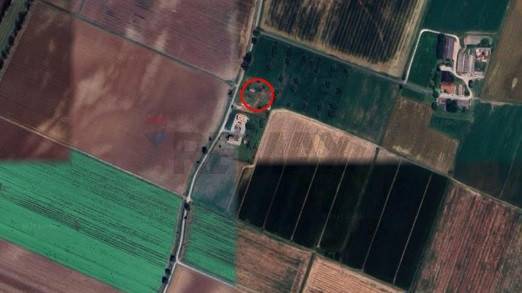 terreno edificabile in vendita a Parma in zona Carignano