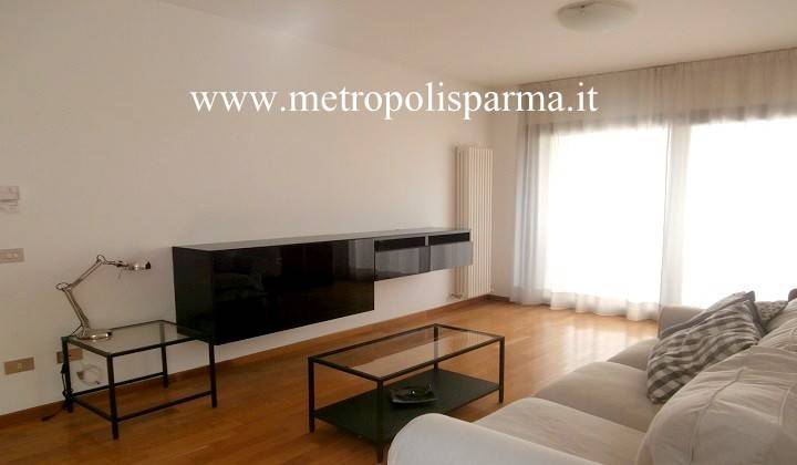 appartamento in vendita a Parma in zona Centro Storico