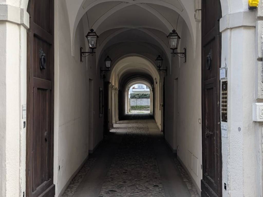 appartamento in vendita a Parma in zona Centro Storico