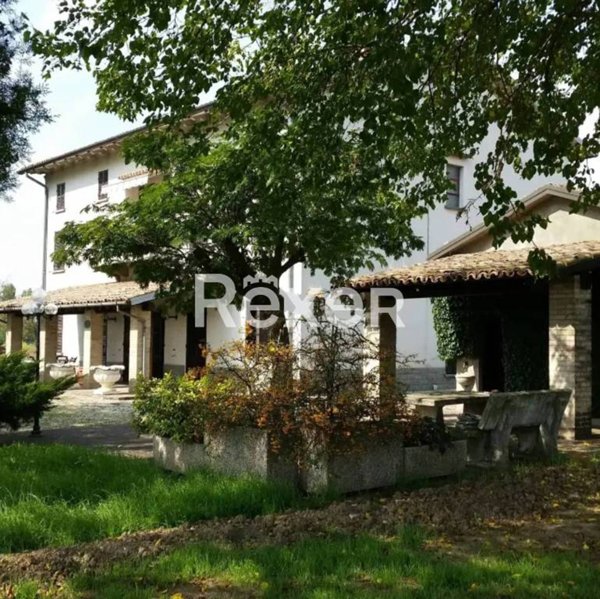 casa indipendente in vendita a Parma in zona San Martino / Paradigna