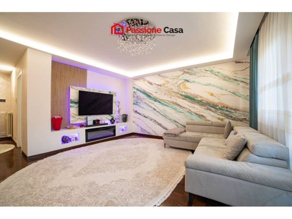 appartamento in vendita a Parma in zona San Leonardo