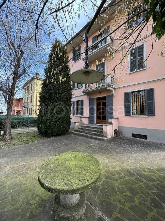 appartamento in vendita a Parma in zona Botteghino