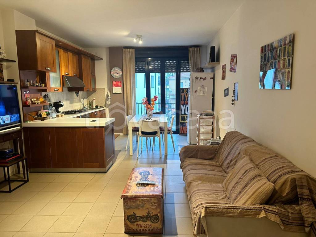 appartamento in vendita a Parma in zona Montanara